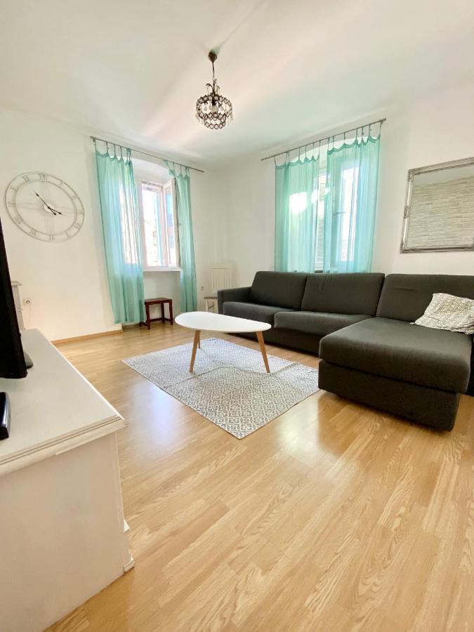 Apartment Evelina Pula Exteriér fotografie